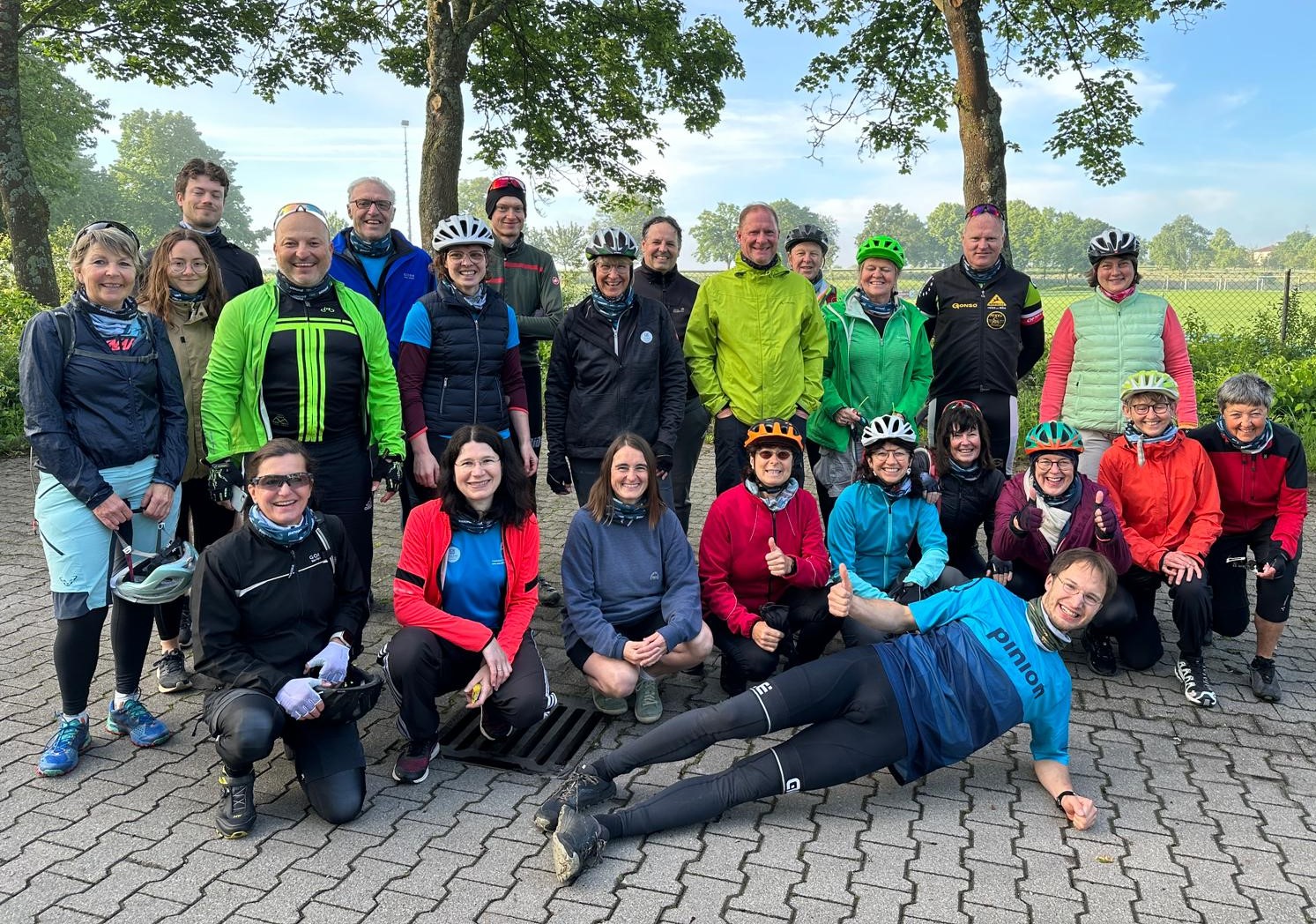 Alle Radler*innen sind bereit zum Start